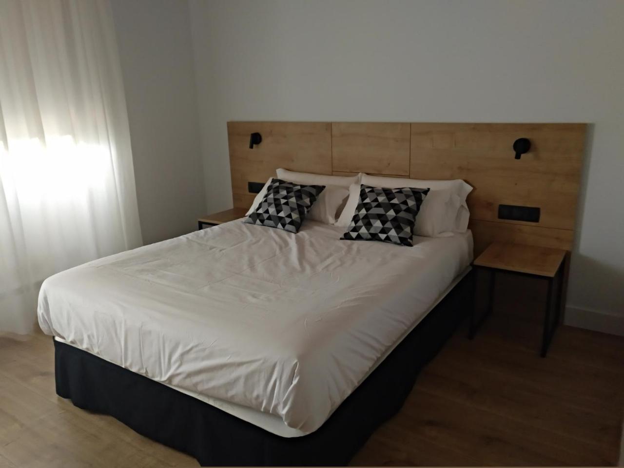 Hotel Entrerailes Casalarreina Eksteriør bilde