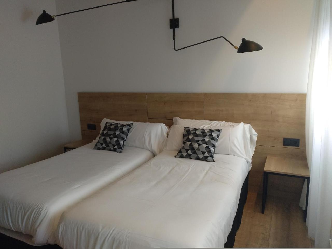 Hotel Entrerailes Casalarreina Eksteriør bilde
